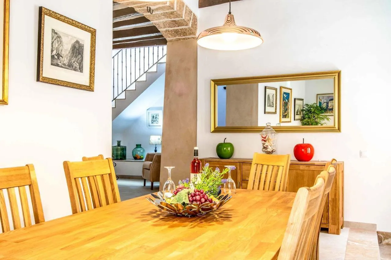 Villa Horta 55 포엔샤 0*,