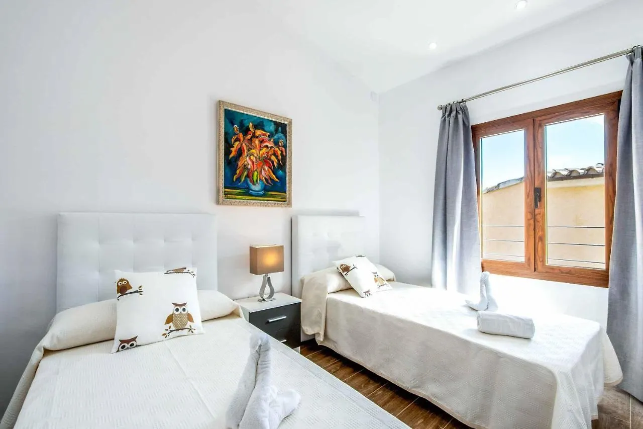 Villa Horta 55 포엔샤 0*,  스페인